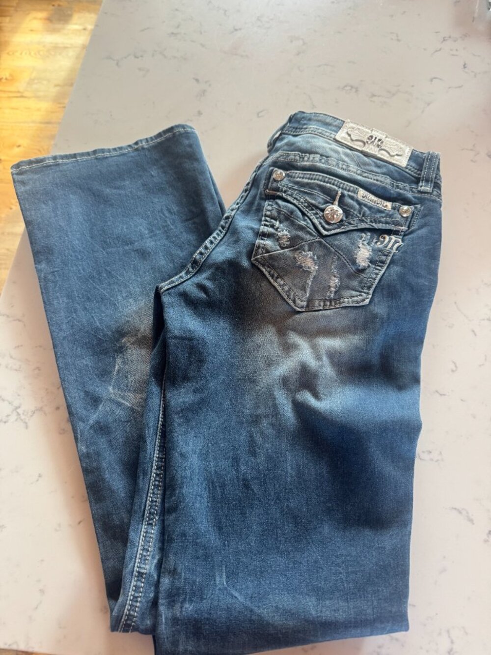 MISS ME WOMEN'S SIZE 28 DISTRESSED BOOTLEG JEANS BRAND NEW WITH TAGS